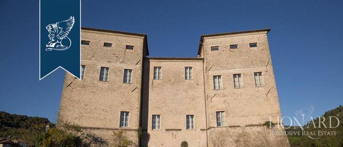Image No.6-Propriété de 10 chambres à vendre à Licciana Nardi