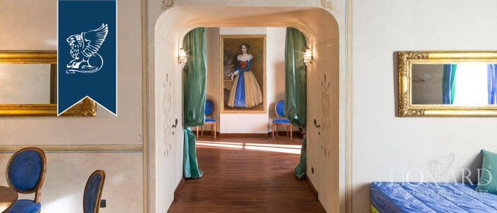 Image No.63-Propriété de 10 chambres à vendre à Licciana Nardi