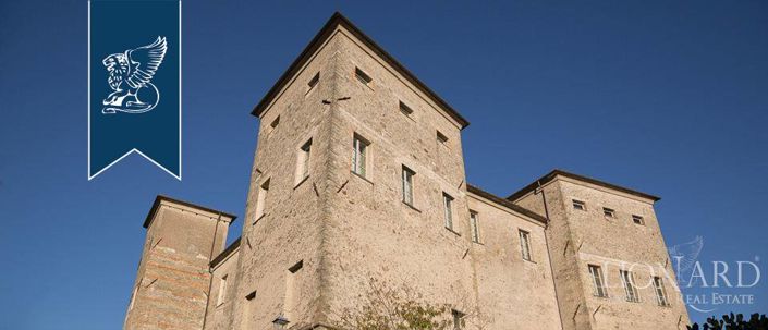 Image No.7-Propriété de 10 chambres à vendre à Licciana Nardi