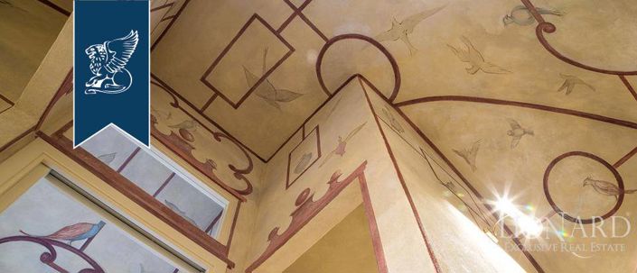 Image No.71-Propriété de 10 chambres à vendre à Licciana Nardi