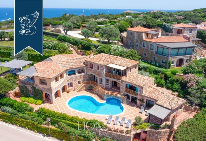 Image No.4-Villa de 8 chambres à vendre à Arzachena