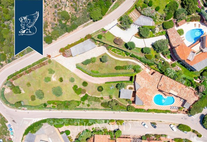 Image No.9-Villa de 8 chambres à vendre à Arzachena