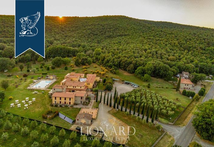 Image No.92-63 Bed Hotel for sale