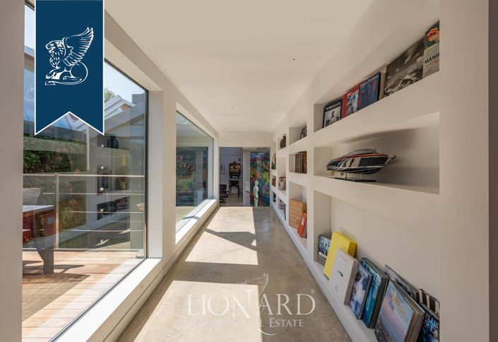 Image No.28-7 Bed Flat for sale