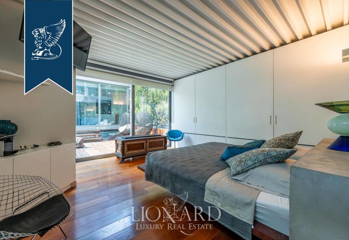 Image No.30-7 Bed Flat for sale