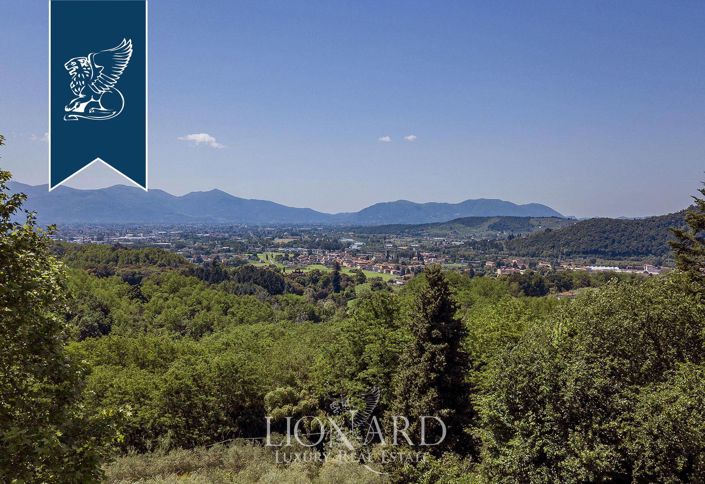 Image No.30-15 Bed Villa for sale