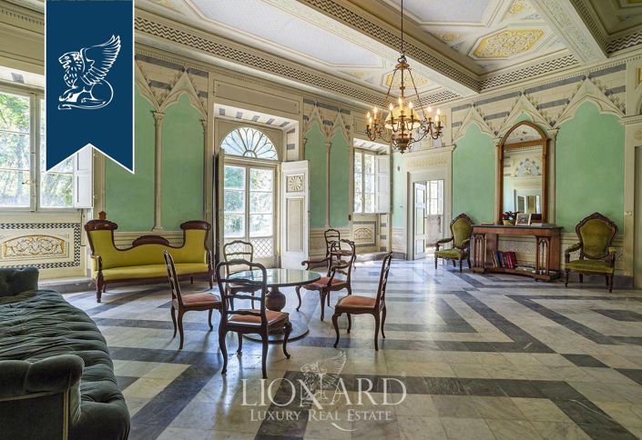 Image No.41-15 Bed Villa for sale