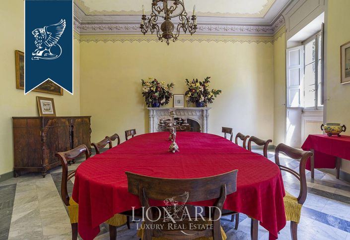 Image No.48-15 Bed Villa for sale