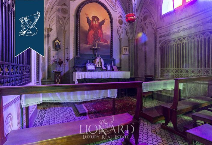 Image No.67-15 Bed Villa for sale