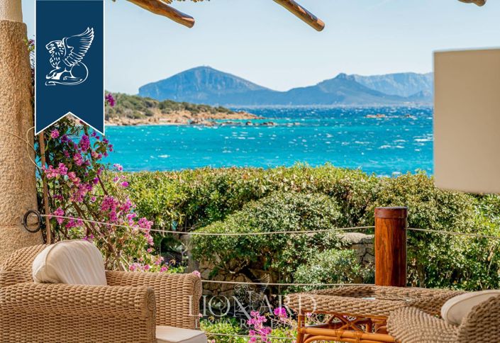 Image No.14-Villa de 8 chambres à vendre à Arzachena