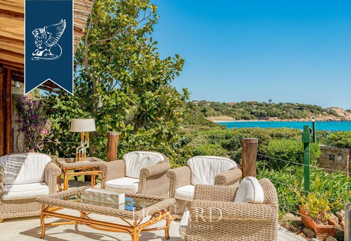 Image No.16-Villa de 8 chambres à vendre à Arzachena