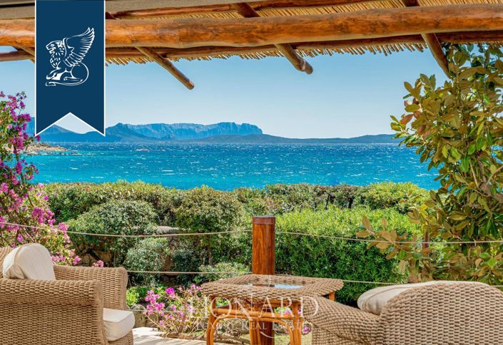 Image No.15-Villa de 8 chambres à vendre à Arzachena