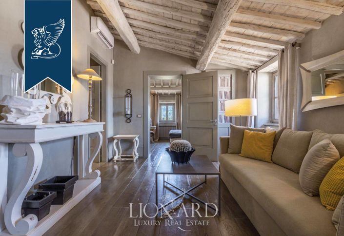 Image No.18-16 Bed Hotel for sale