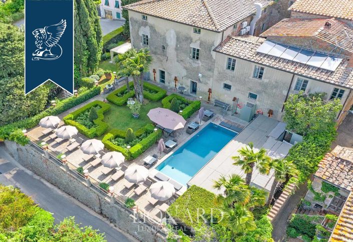 Image No.2-16 Bed Hotel for sale