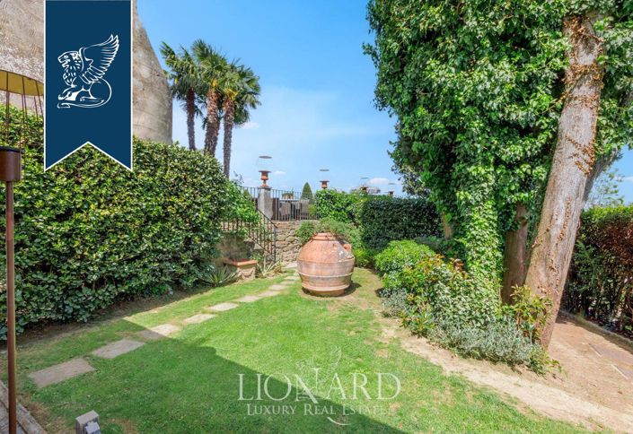 Image No.7-16 Bed Hotel for sale