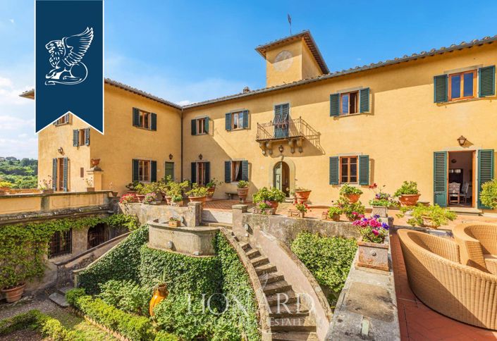 Image No.6-9 Bed Villa for sale