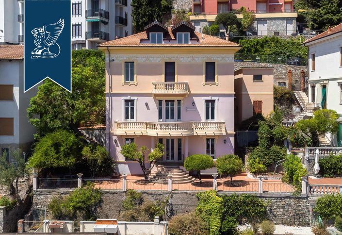 Image No.1-Villa de 6 chambres à vendre à Alassio