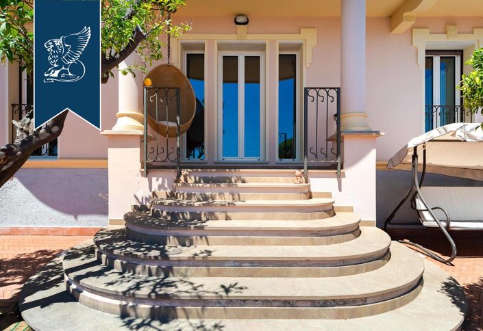 Image No.8-Villa de 6 chambres à vendre à Alassio