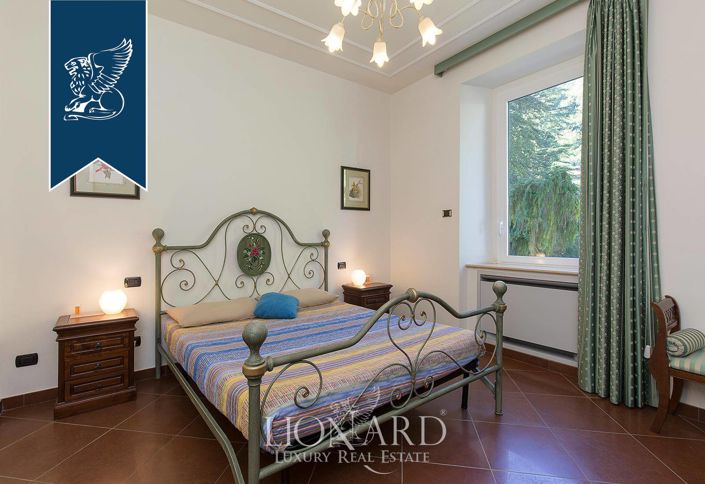 Image No.36-8 Bed Villa for sale
