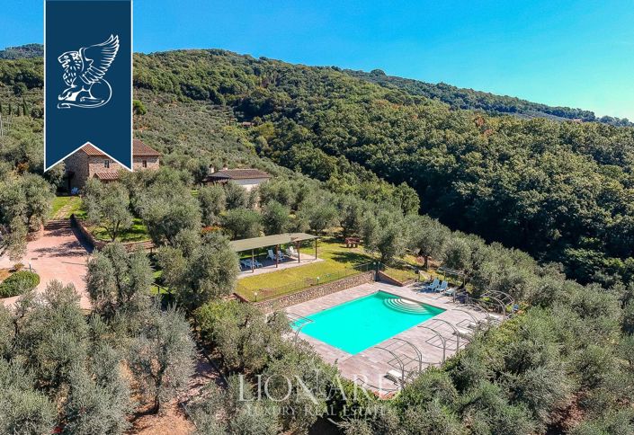 Image No.15-6 Bed Farmhouse for sale