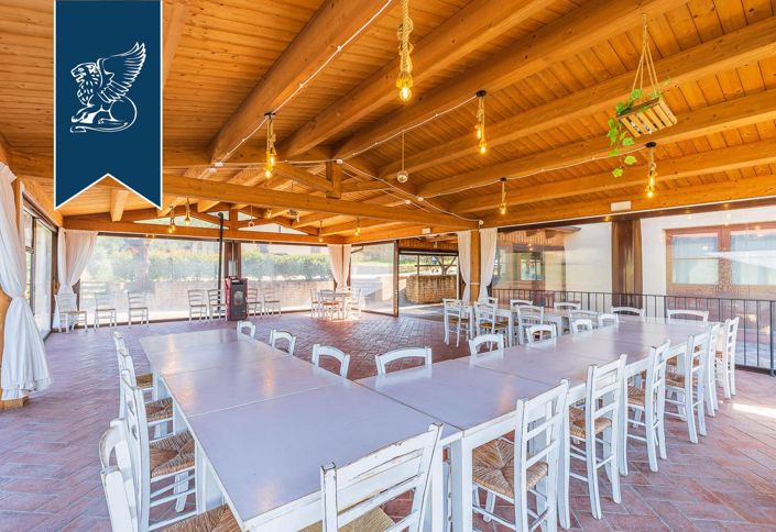 Image No.26-6 Bed Farmhouse for sale