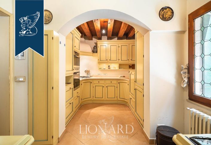 Image No.26-2 Bed Apartment for sale