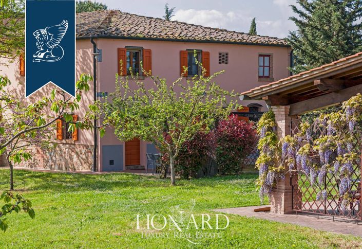 Image No.18-14 Bed Farmhouse for sale