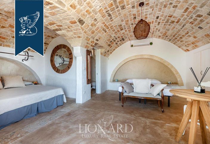 Image No.16-7 Bed Villa for sale