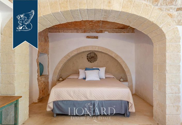 Image No.18-7 Bed Villa for sale