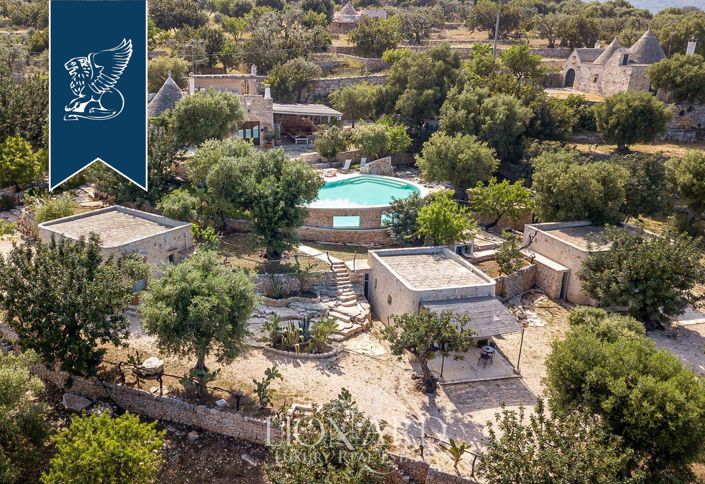 Image No.2-7 Bed Villa for sale