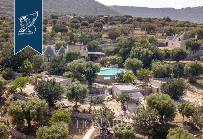 Image No.4-7 Bed Villa for sale