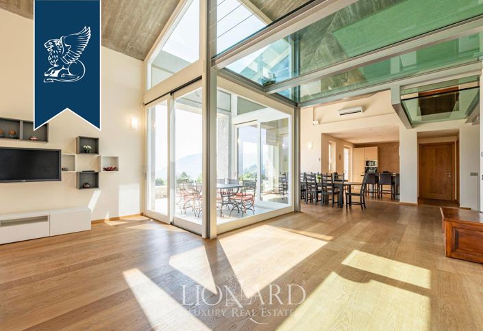 Image No.18-6 Bed Villa for sale