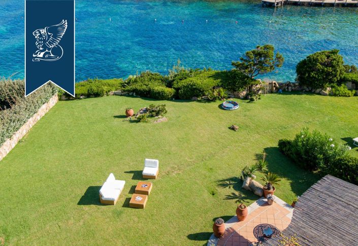 Image No.10-4 Bed Villa for sale