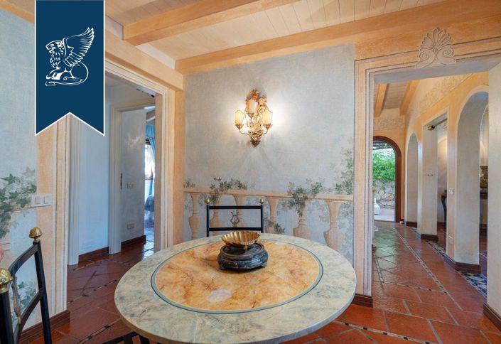 Image No.30-4 Bed Villa for sale