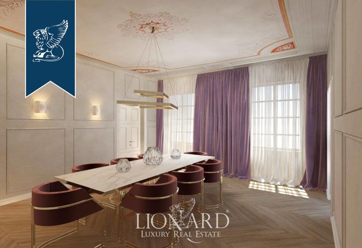 Image No.7-15 Bed Property for sale