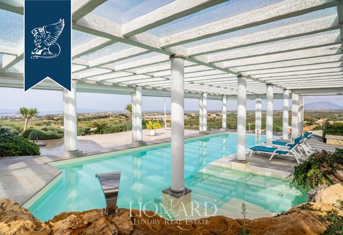 Image No.14-5 Bed Villa for sale