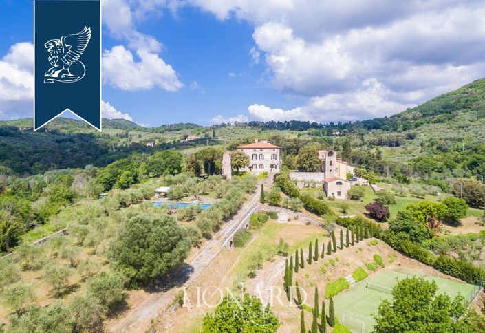 Image No.2-Propriété de 9 chambres à vendre à Vecchiano