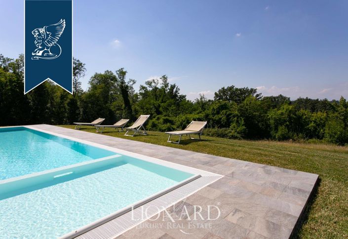 Image No.24-10 Bed Villa for sale