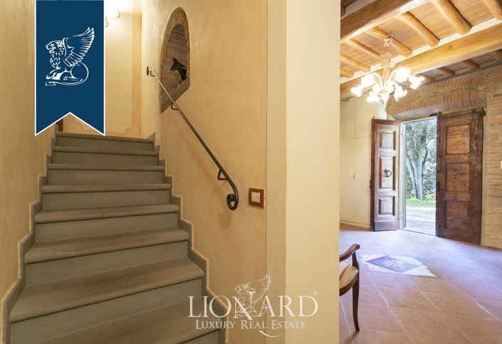 Image No.55-10 Bed Villa for sale