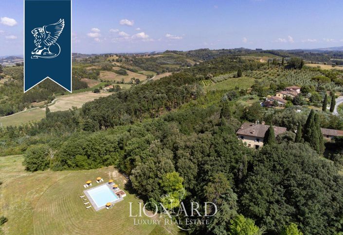 Image No.66-10 Bed Villa for sale