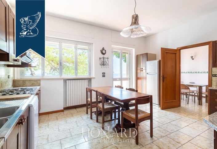 Image No.15-Villa de 11 chambres à vendre à Bordighera