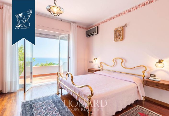 Image No.17-Villa de 11 chambres à vendre à Bordighera