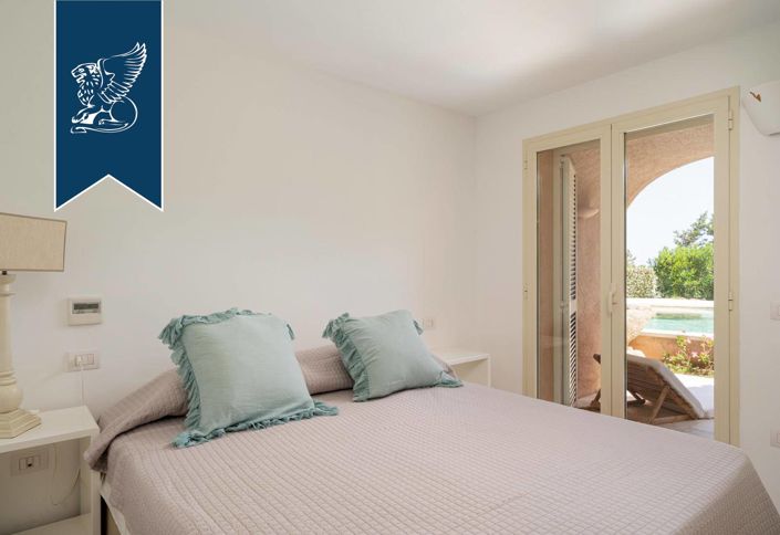 Image No.30-5 Bed Villa for sale