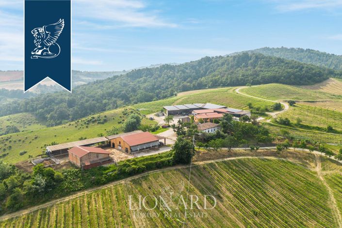 Image No.9-5 Bed Villa for sale