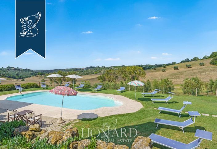 Image No.7-15 Bed Villa for sale