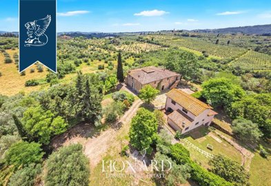 1 - Florence, Country House