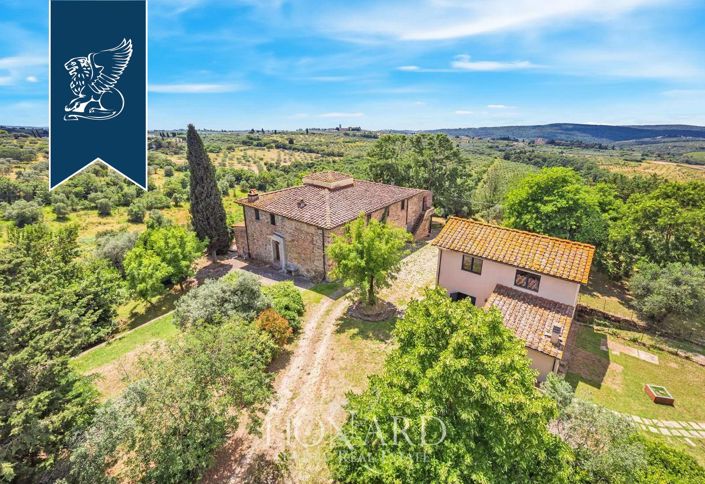 Image No.2-13 Bed Country House for sale