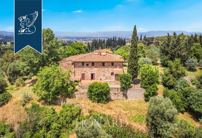 Image No.4-13 Bed Country House for sale