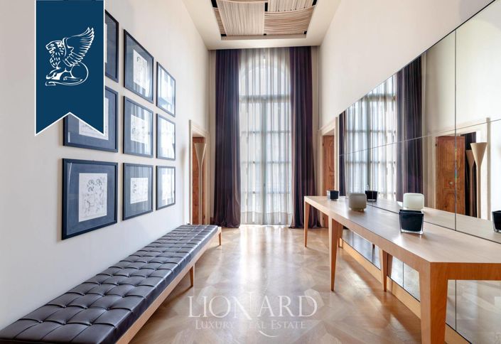 Image No.6-4 Bed Property for sale