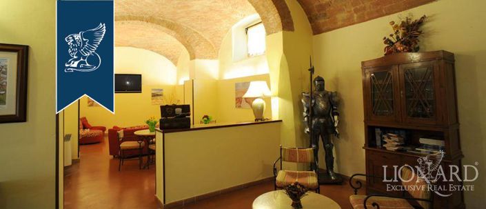 Image No.18-Un hôtel de 25 chambres à vendre à Sienne